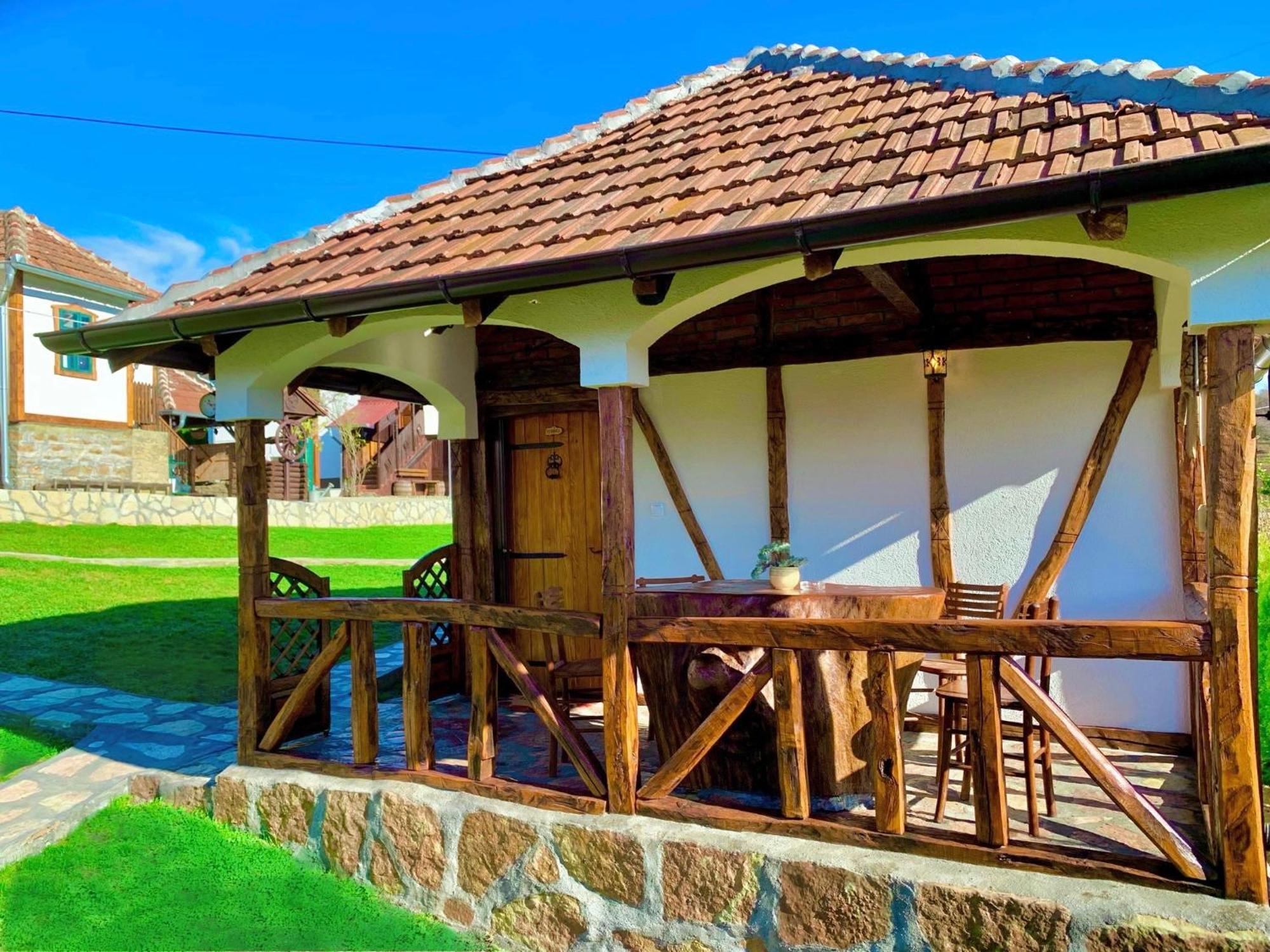 Etno Selo Stanojevic Hotell Boljevac Exteriör bild